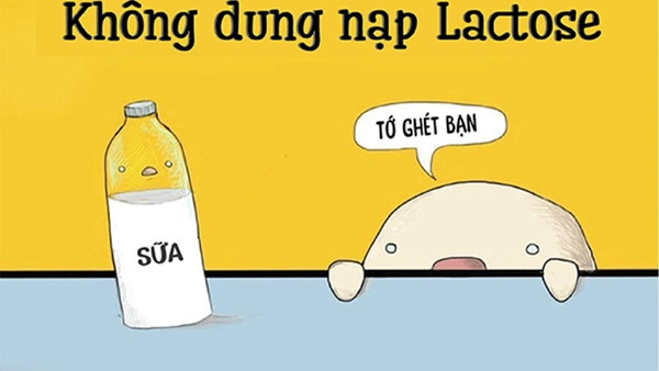 tre-bi-bat-dung-nap-lactose-trong-sua-me-3